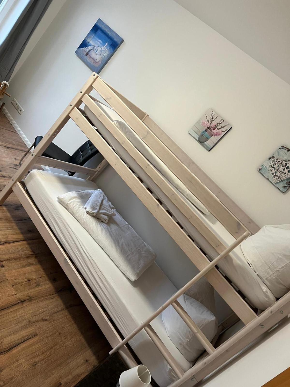 Apartment Bernstein Ruhig, Familienfreundlich Mit Garten 로스토크 외부 사진