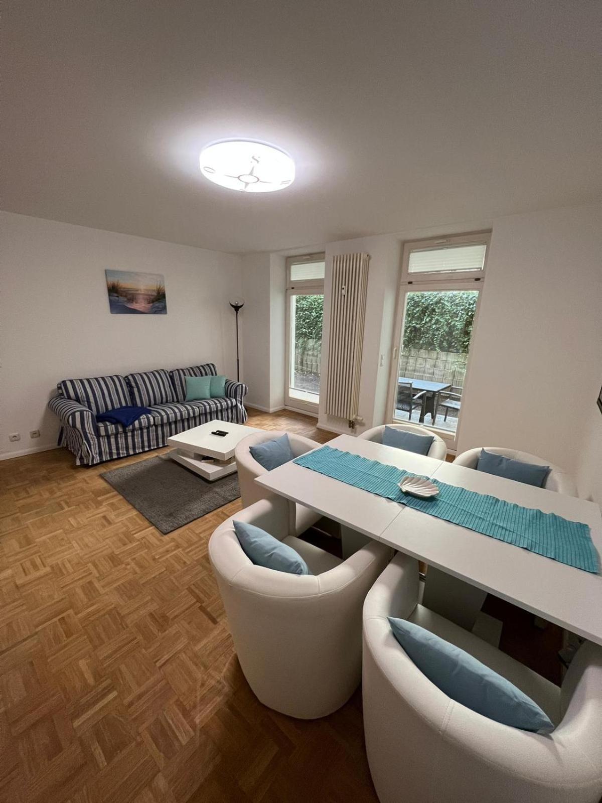 Apartment Bernstein Ruhig, Familienfreundlich Mit Garten 로스토크 외부 사진